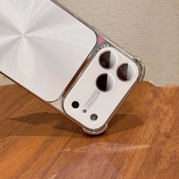 Stoßfeste Handyhülle in voller Größe mit KI-Taste und CD-Muster für iPhone-Serie